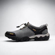 Load image into Gallery viewer, Autumn Men's shoes fashion design Lightweight breathable Men's sneakers outdoor non-slip Lace-up men casual shoes hiking shoes