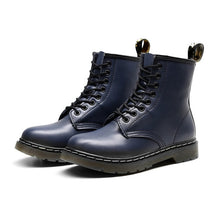 Load image into Gallery viewer, Dr Couple Boots Men Martens Boots Genuine Leather Women Ankle Boots Punk Doc Motorcycle Women Shoes Thick Heel Winter Shoes

