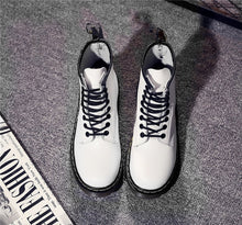 Load image into Gallery viewer, Dr Couple Boots Men Martens Boots Genuine Leather Women Ankle Boots Punk Doc Motorcycle Women Shoes Thick Heel Winter Shoes
